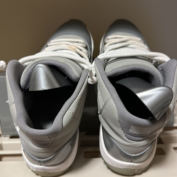 Nike Air Jordan XI Sz 11 Cool Grey 2010 Retro Worn great shape - Picture 6 of 7